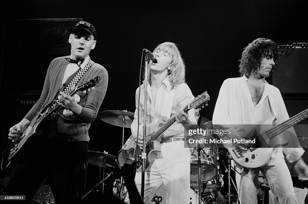 Cheap Trick On Stage