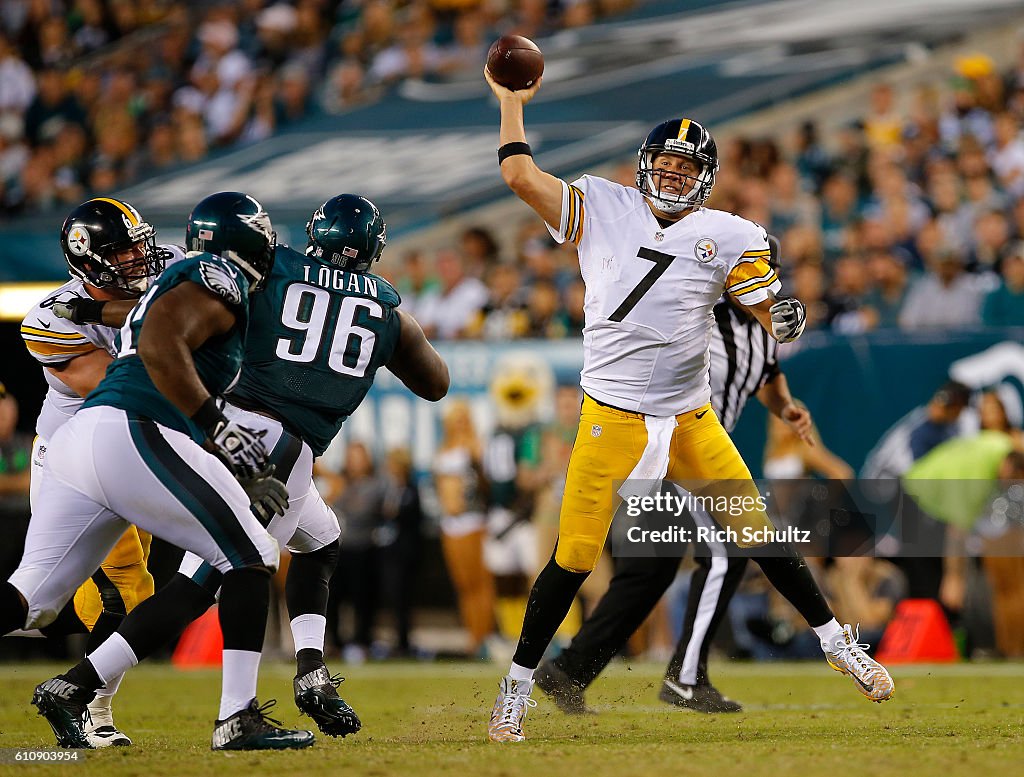 Pittsburgh Steelers v Philadelphia Eagles