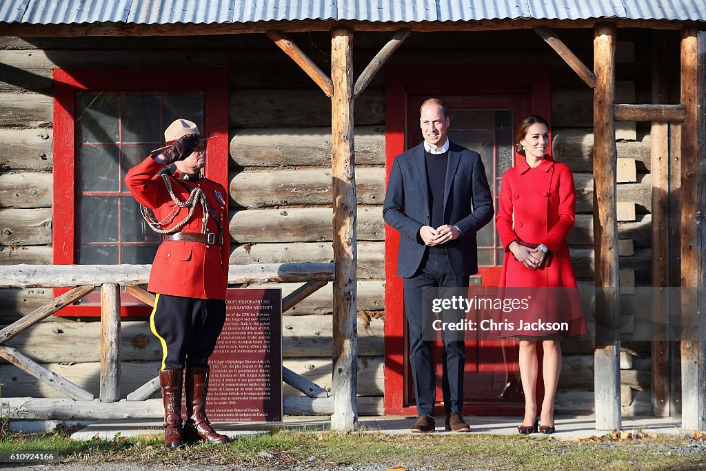 2016 Royal Tour To Canada Of The Duke And Duchess Of Cambridge - Whitehorse And Carcross