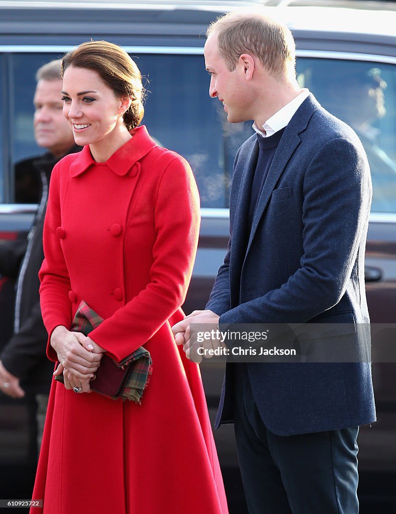 2016 Royal Tour To Canada Of The Duke And Duchess Of Cambridge - Whitehorse And Carcross