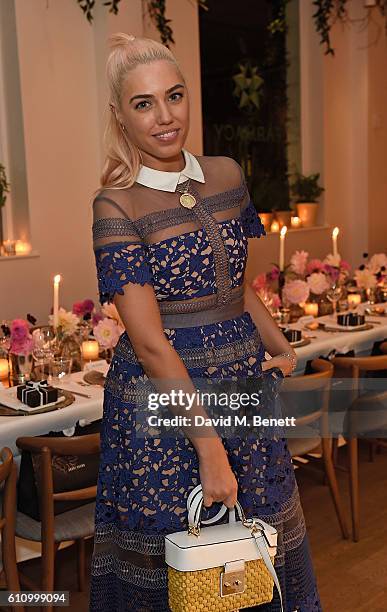 Amber Le Bon attends Bobbi Brown Cosmetics 25th Anniversary dinner at Farmacy on September 28, 2016 in London, England.