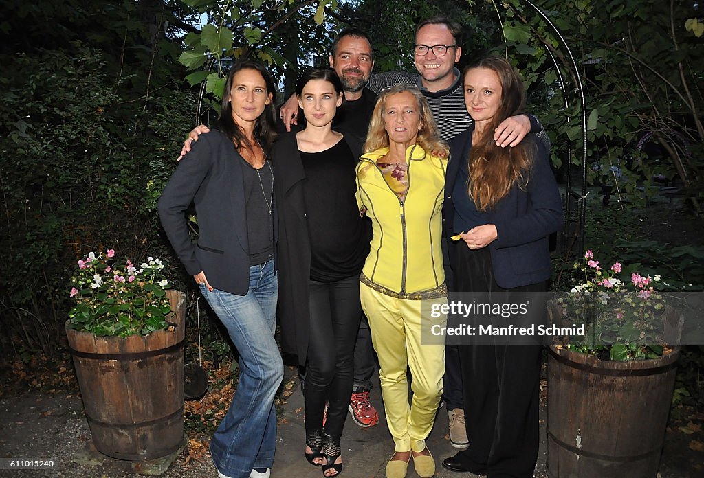 'Vorstadtweiber' Vienna Photocall