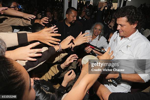 Colombian singer Carlos Vives attends the Latin Grammy en las Escuelas Mexico 2016 at Escuela Secundaria Tecnica 31 Roberto Medellín Ostos on...