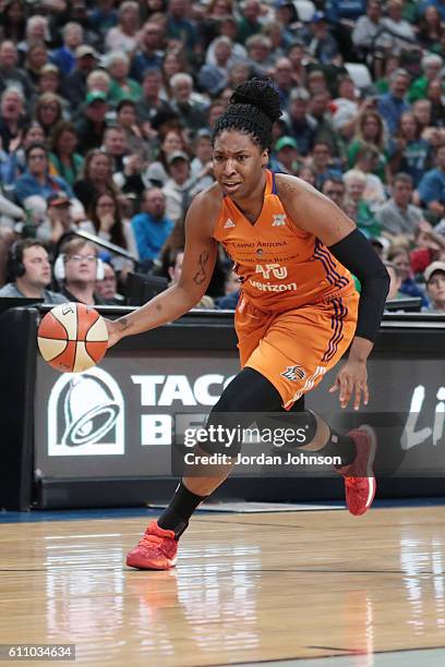 Kelsey Bone of the Phoenix Mercury handles the ball against the Minnesota Lynx in Game One of the Semifinals during the 2016 WNBA Playoffs on...