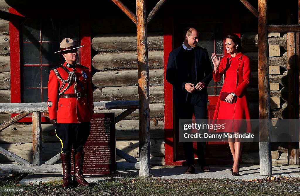 2016 Royal Tour To Canada Of The Duke And Duchess Of Cambridge - Whitehorse And Carcross, Yukon