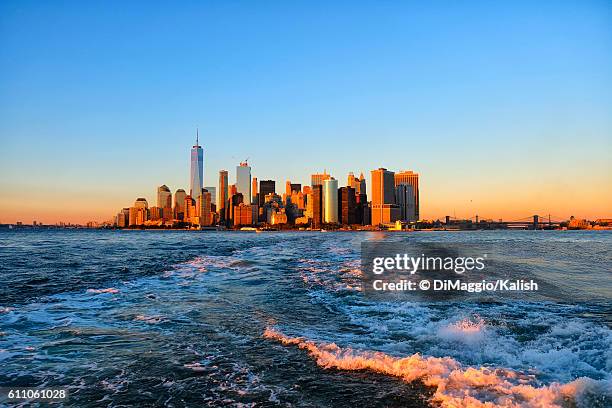 nyc skyline freedom tower - battery park stock pictures, royalty-free photos & images