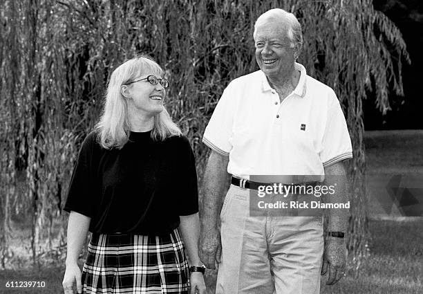 President Carter and Amy Carter photo shoot for their new children's book, "The Little Baby Snoogle-Fleejer," in Plains Georgia on August 21, 1995