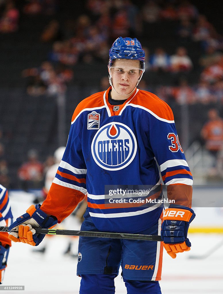 Calgary Flames v Edmonton Oilers