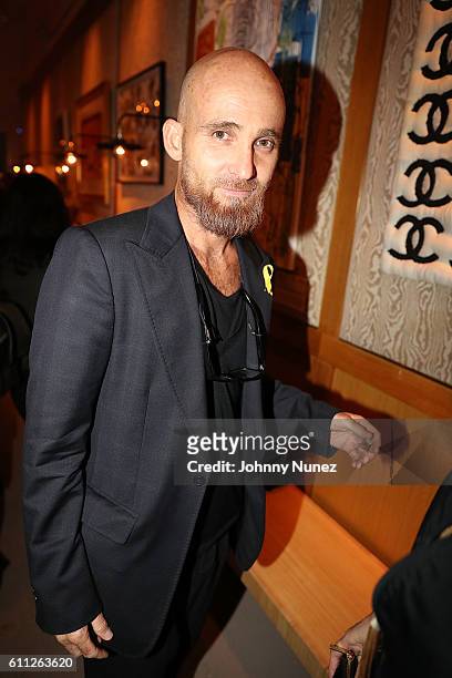 Luis Vidal attends 2nd Annual Artz Cure Sarcoma Benefit Auction at Corkbuzz Restaurant & Wine Bar on September 28, 2016 in New York City.