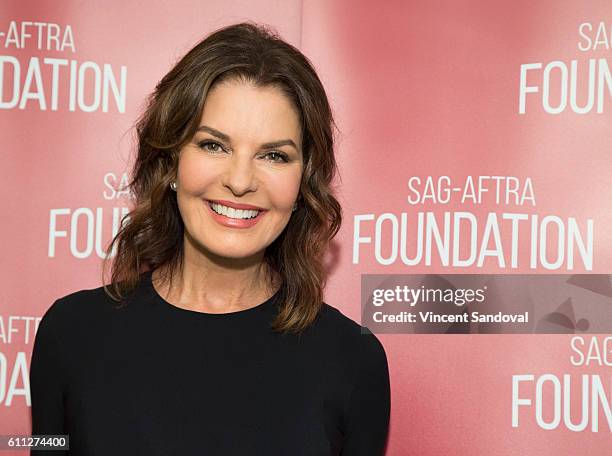 Sela Ward Photos Photos and Premium High Res Pictures - Getty Images