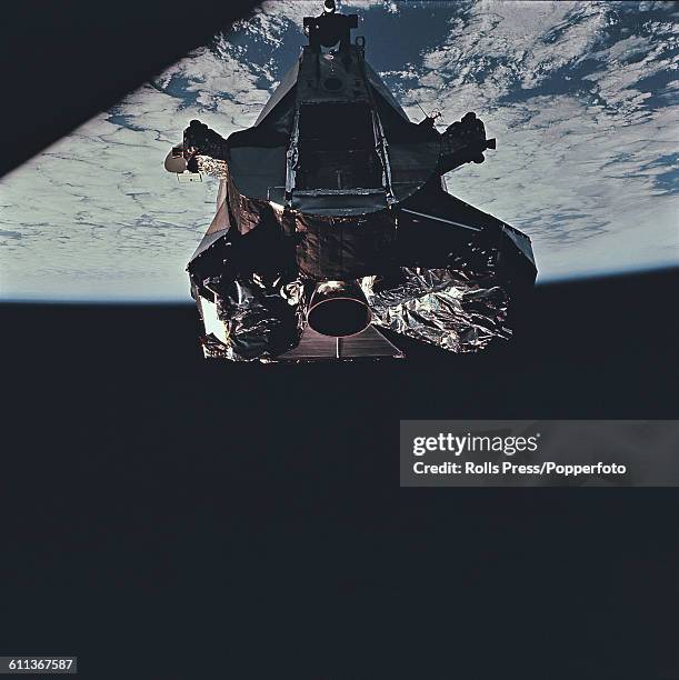 Apollo Command Module 9 98 Apollo 9 Command Module Stock Photos, High-Res Pictures, and Images ...