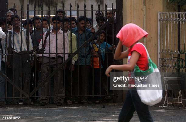 Girls arrested during a police raid at a pub, Bombay 72 degrees East, Juhu were taken for a Medical Test to JJ Hospital