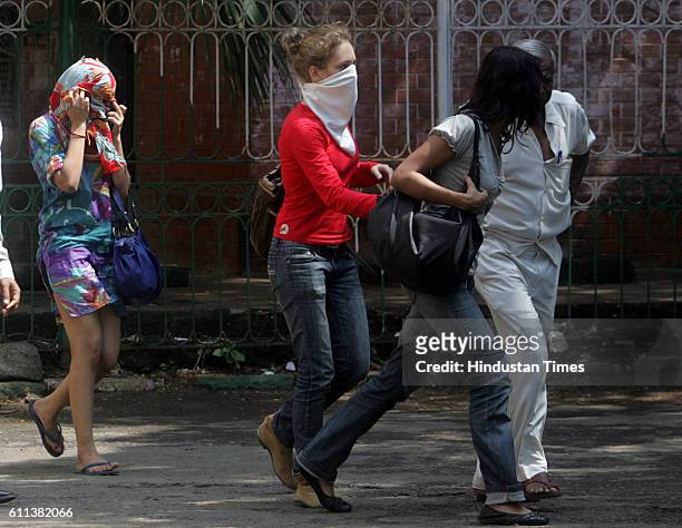 Girls arrested during a police raid at a pub, Bombay 72 degrees East, Juhu were taken for a Medical Test to JJ Hospital