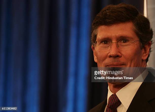 John A. Thain (Chairman and Chief Executive Officer, Merrill Lynch addressing the media at a press conference -