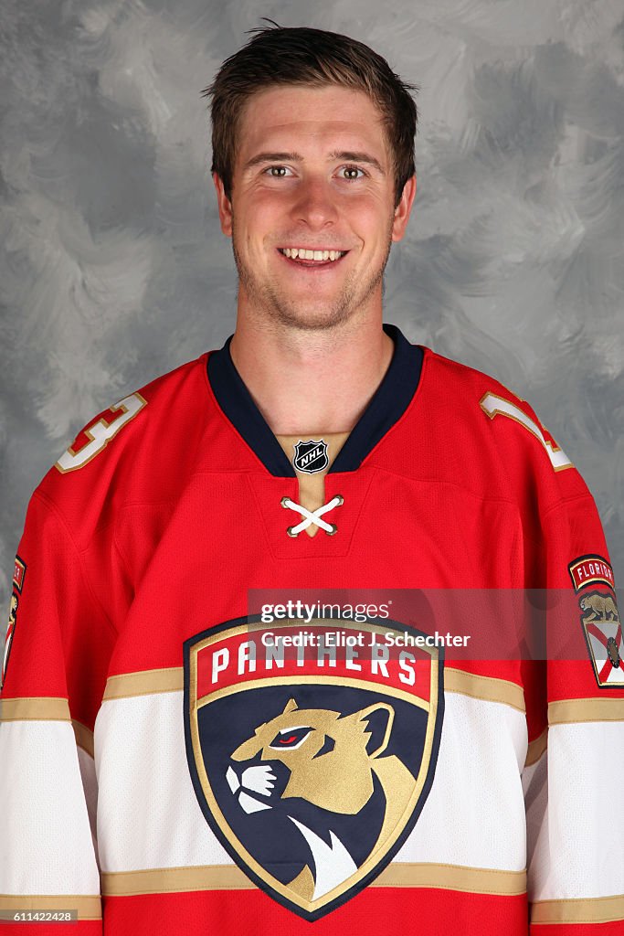 Mark Pyzik Mark Pysyk of the Florida Panthers poses for his official headshot ...
