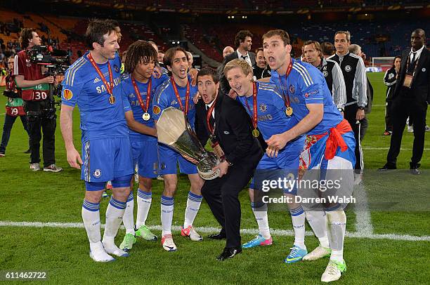 Chelsea's Frank Lampard, Nathan Ake, Yossi Benayoun, Eden Hazard, Marko Marin and Branislav Ivanovic celebrate winning the UEFA Europa League final