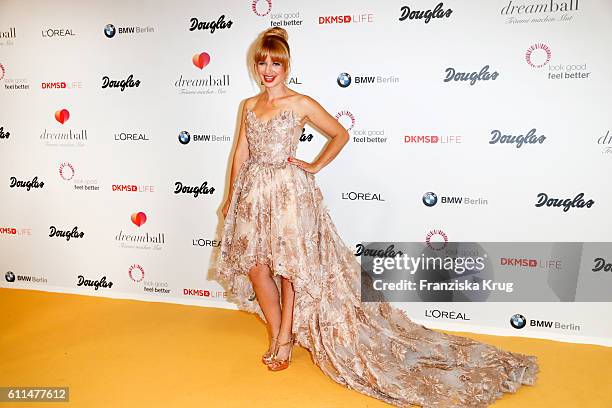 Susan Ritz Photos and Premium High Res Pictures - Getty Images