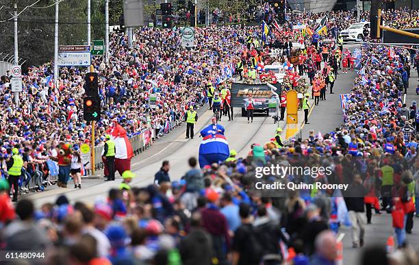 Big crowd turns out to watch the 2016 AFL Grand Final Parade on September 30, 2016 in Melbourne, Australia.