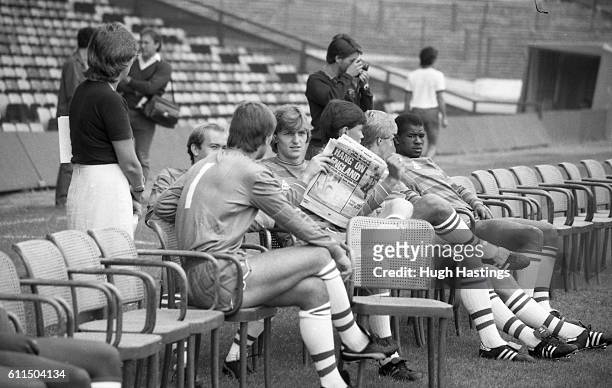 Chelsea's Colin Pates and team mates. Including Paul Canoville