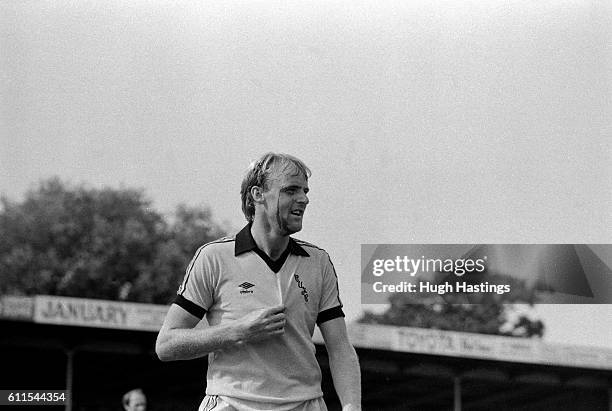 Cambridge United's George Reilly with a head cut.