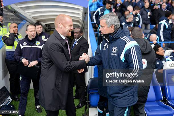 Chelsea manager Jose Mourinho and Burnley manager Sean Dyche shake hands before the game.