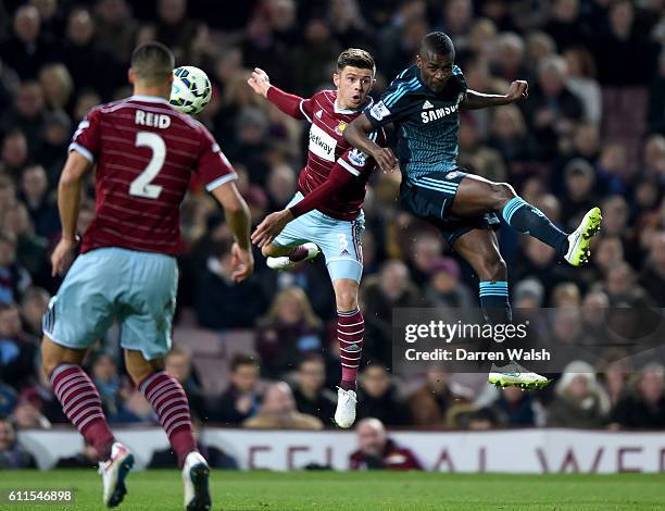 West Ham United's Aaron Cresswell and Chelsea's Ramires battle for the ball