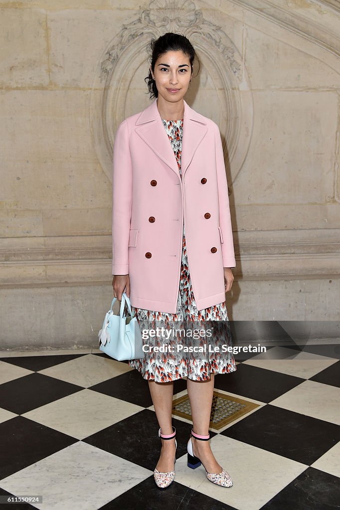 Christian Dior : Photocall - Paris Fashion Week Womenswear Spring/Summer 2017