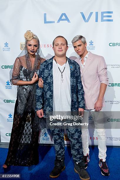 America's Next Top Model Finalist Ava Capra arrives for the Metropolitan Fashion Week 2016 - La Vie En Bleu, a Signature Event Benefiting Autism...