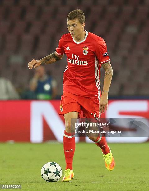 Victor Lindelof of Benfica during the UEFA Champions League match between SSC Napoli and Benfica at Stadio San Paolo on September 28, 2016 in Naples,...