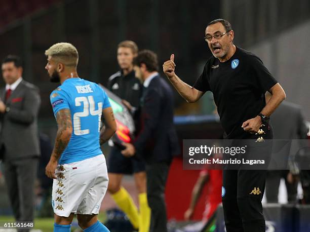 Maurizio Sarri and Lorenzo Insigne of Napoli during the UEFA Champions League match between SSC Napoli and Benfica at Stadio San Paolo on September...