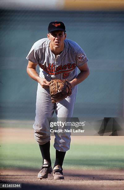 Baltimore Orioles Brooks Robinson in field during game vs Kansas City Athletics at Municipal Stadium. Kansas City, MO 7/31/1964 CREDIT: Neil Leifer