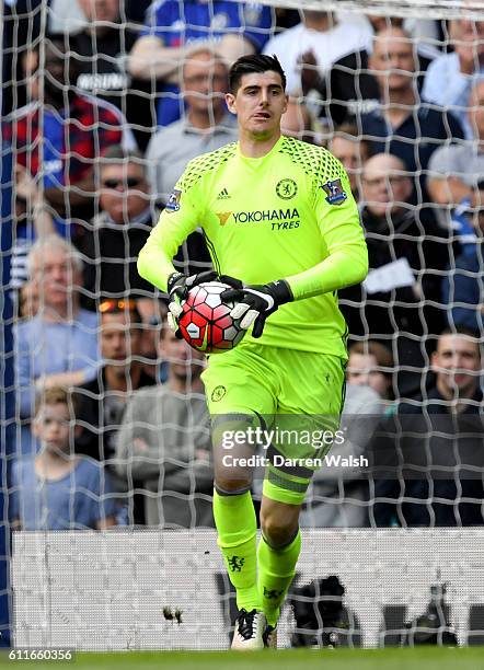 Chelsea goalkeeper Thibaut Courtois