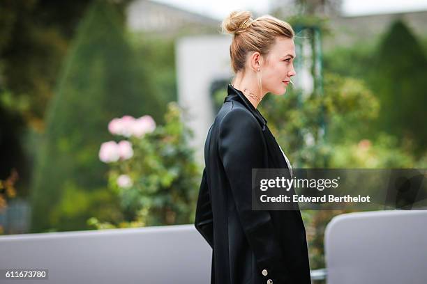 Model Karlie Kloss is seen outside of the Christian Dior show during Paris Fashion Week Spring Summer 2017 at the Rodin museum on September 30, 2016...