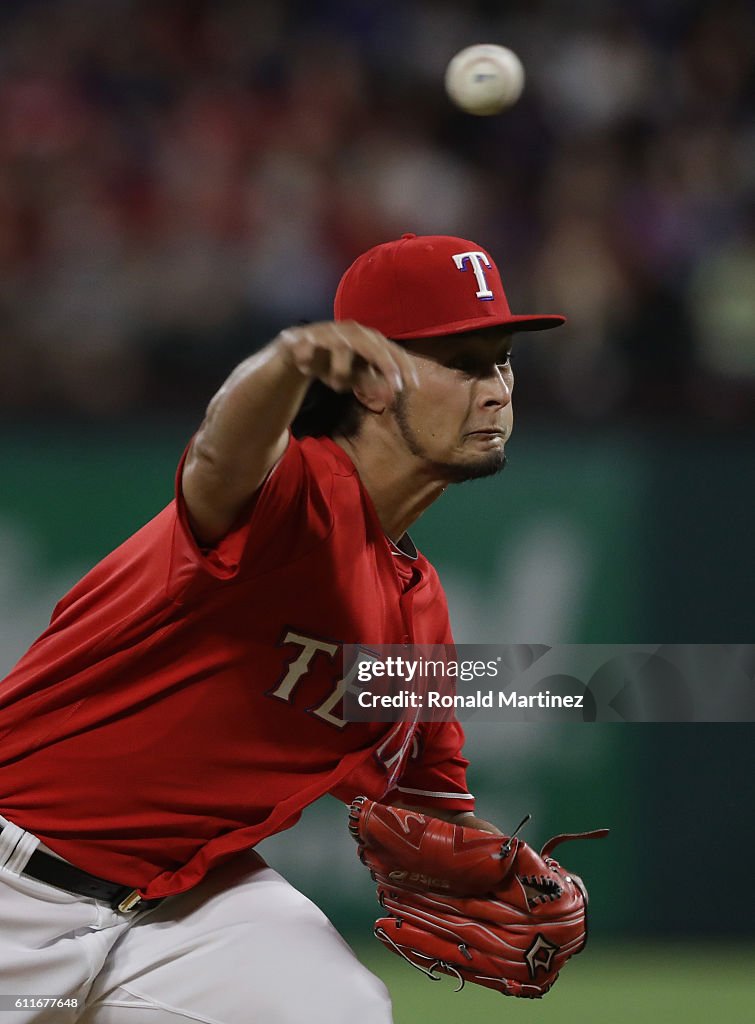 Tampa Bay Rays v Texas Rangers