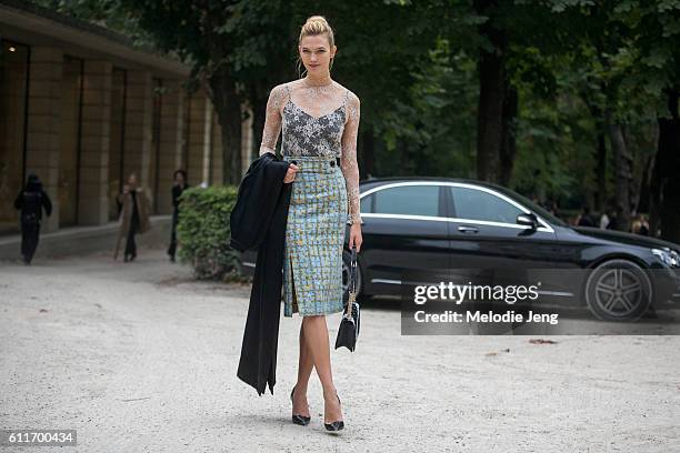 Karlie Kloss outside the Dior show at Musee Rodin on September 30, 2016 in Paris, France.