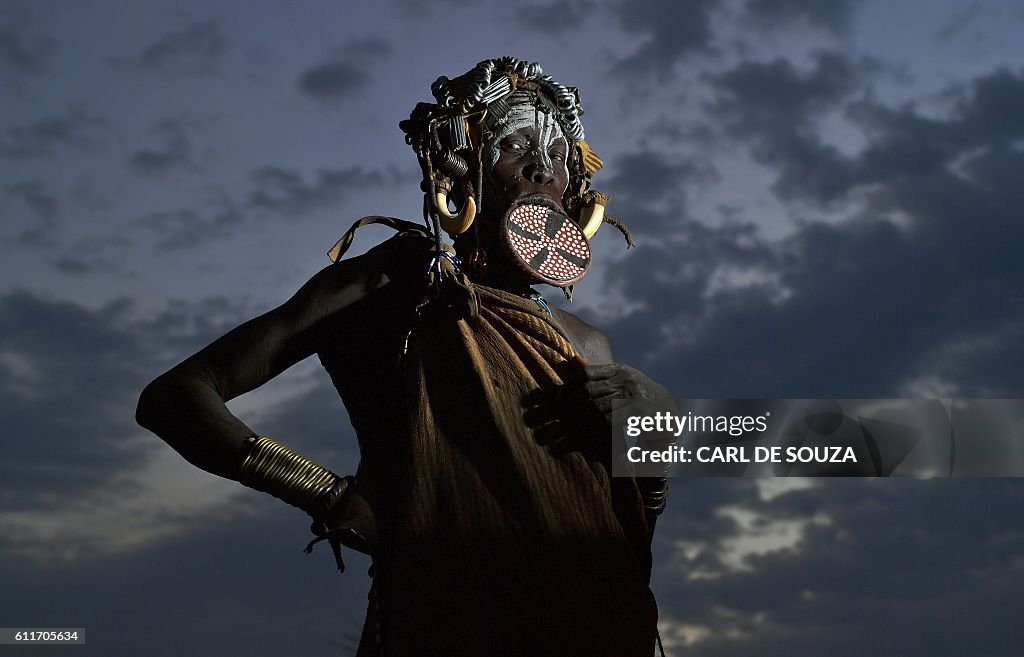 ETHIOPIA-CULTURE-TRIBES-MURSI
