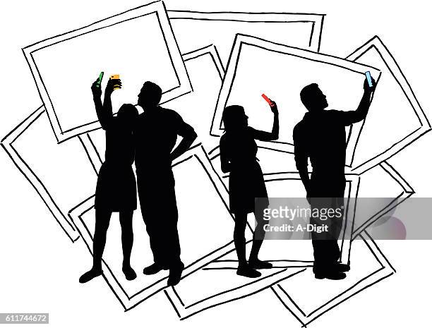 selfies paar vektor silhouette - selfie stock-grafiken, -clipart, -cartoons und -symbole