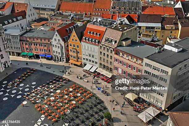 augsburg, rathausplatz - schwaben stock-fotos und bilder