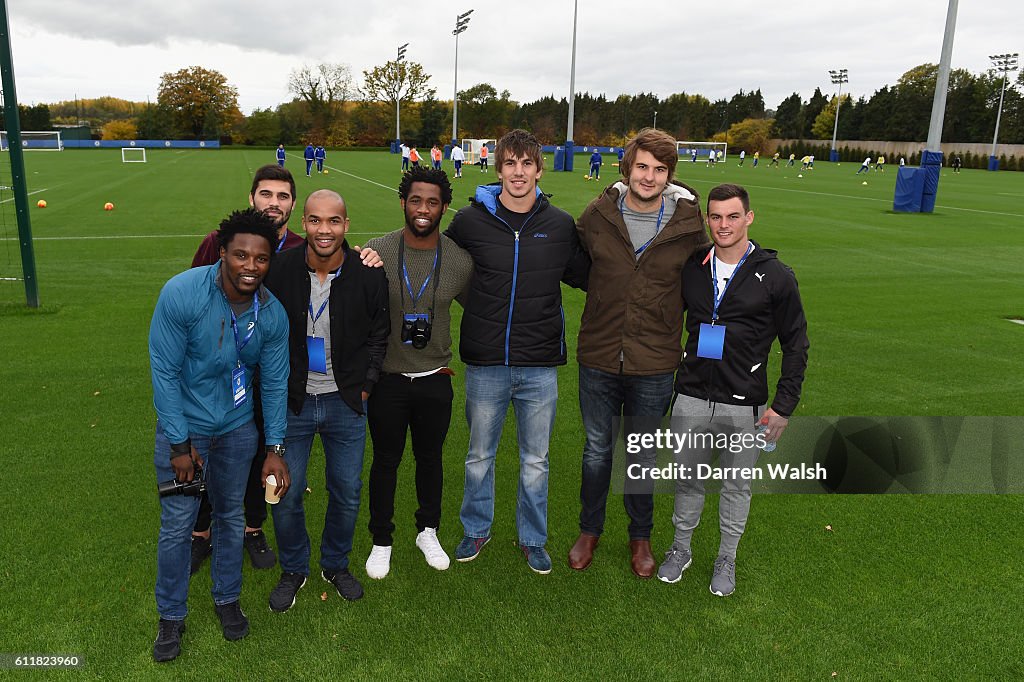 Soccer - Barclays Premier League - South Africa Rugby Team Visit - Cobham Training Ground