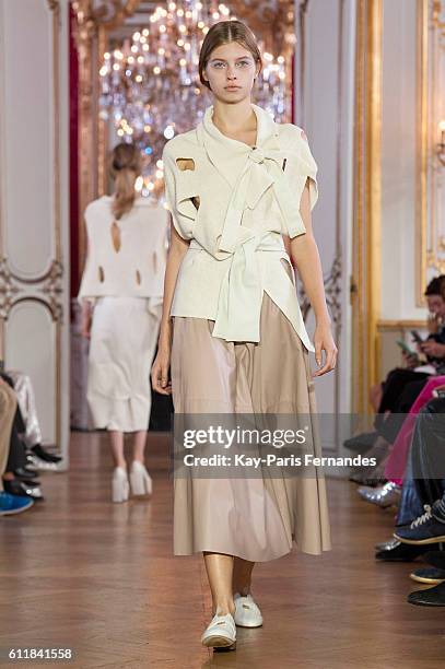 Model walks the runway during the DroMe show as part of the Paris Fashion Week Womenswear Spring/Summer 2017 on October 1, 2016 in Paris, France.