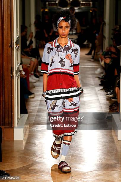 Model walks the runway during the Undercover designed by Jun Takahashi show as part of the Paris Fashion Week Womenswear Spring/Summer 2017 on...