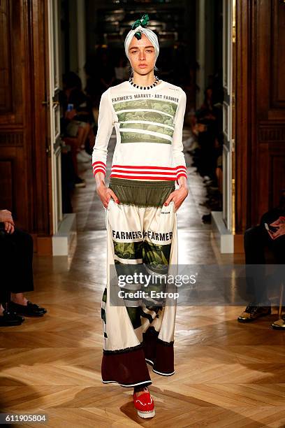 Model walks the runway during the Undercover designed by Jun Takahashi show as part of the Paris Fashion Week Womenswear Spring/Summer 2017 on...