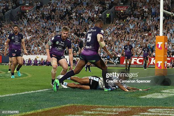 Ben Barba of the Sharks scores a try during the 2016 NRL Grand Final match between the Cronulla Sharks and the Melbourne Storm at ANZ Stadium on...