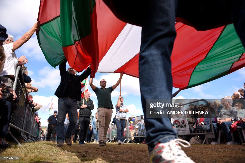 Basque Party Basque Nationalist Party members carry 'Ikurrinas' as they parade ...
