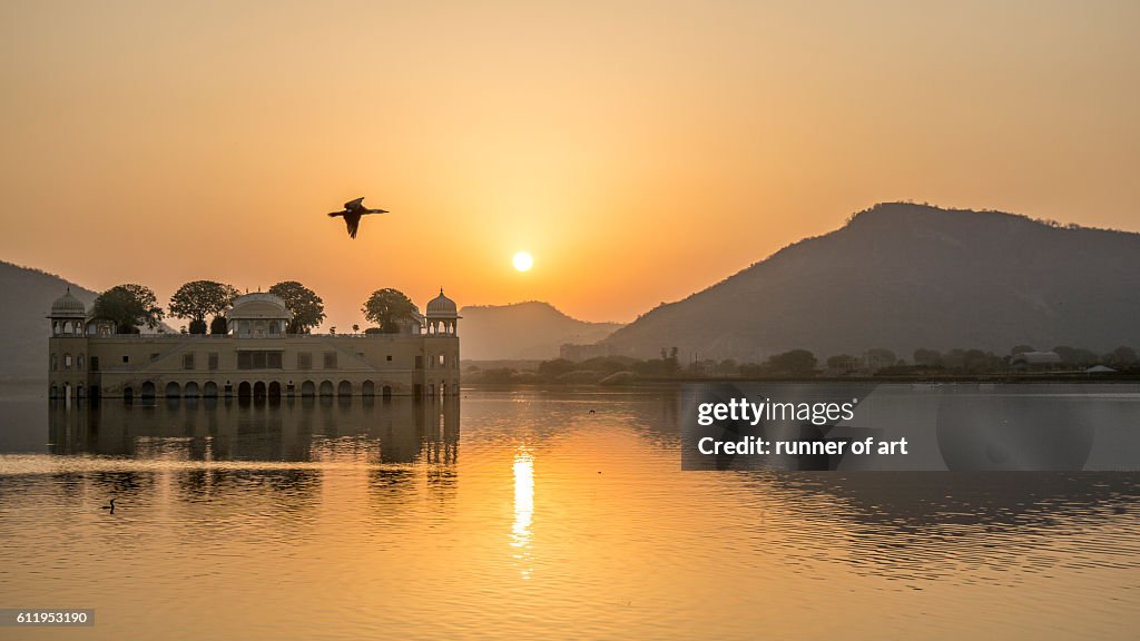 Jal Mahal Palace at sunrise