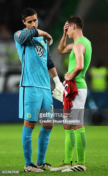 Koen Casteels and Julian Draxler of Wolfsburg look dejected during the Bundesliga match between VfL Wolfsburg and 1. FSV Mainz 05 at Volkswagen Arena...
