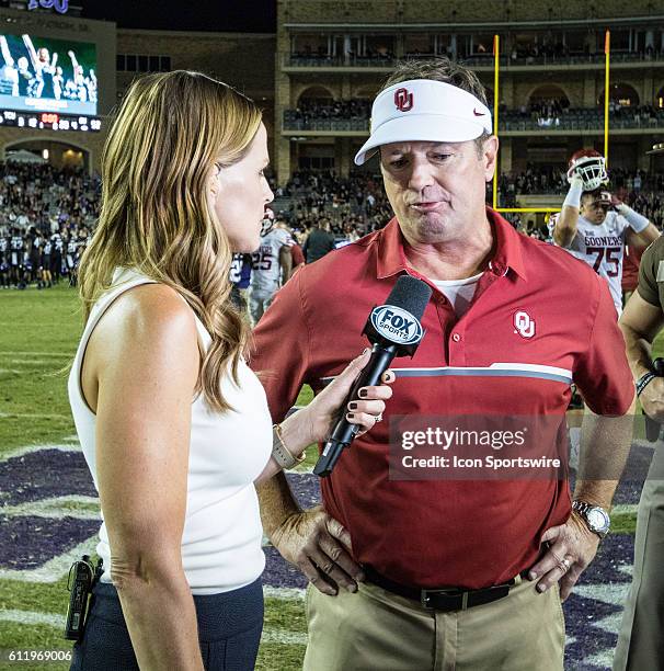 Oklahoma Sooners head coach Bob Stoops is interviewed by Fox sideline reporter Shannon Spake after the game between the TCU Horned Frogs and the...