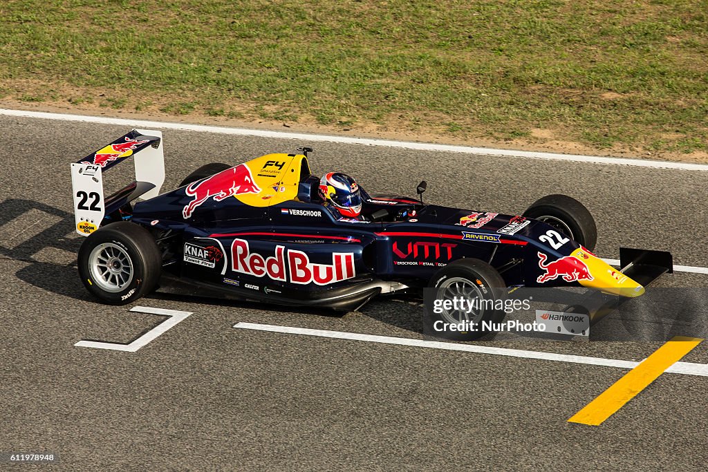 Richard Verschoor at the F4 Spanish championship