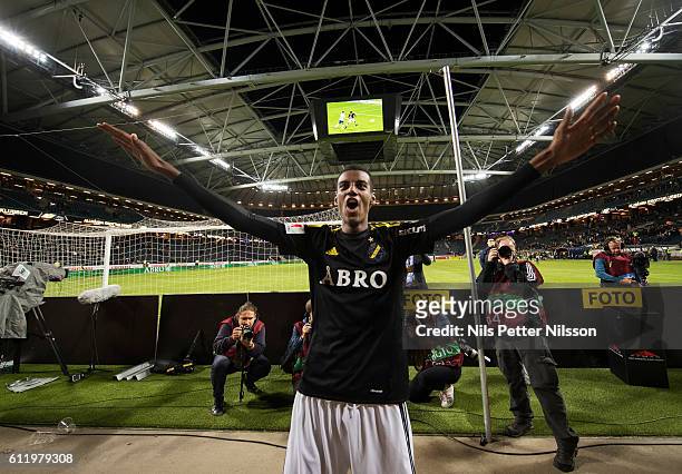 Alexander Isak of AIK celebrates after the victory during the Allsvenskan match between AIK and IFK Norrkoping at Friends arena on October 2, 2016 in...