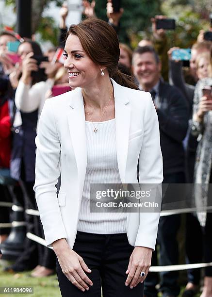 Catherine, Duchess of Cambridge arrives at The Cridge Centre for the Family on the final day of their Royal Tour of Canada on October 1, 2016 in...